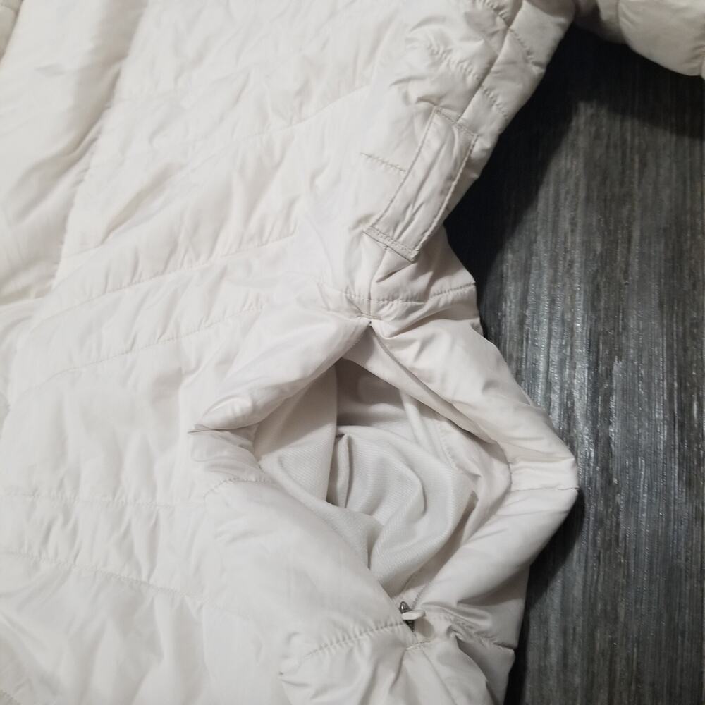 Lululemon Insulated Wrap Jacket in White Opal size 8 (Missing Wrap) - Picture 7 of 16